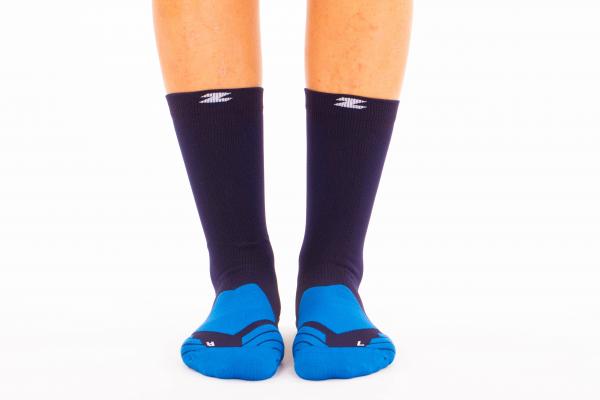 Z3R0D - Chaussettes hautes bleu marine avec logo noir pour la course à pied et le vélo. 