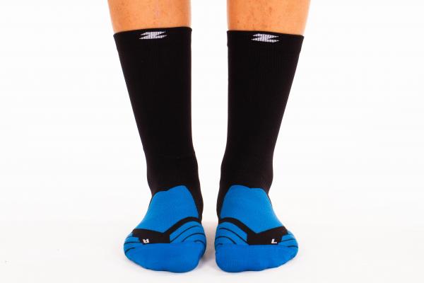 Z3R0D - black high socks with black logo for running, cycling and triathlon training or races.